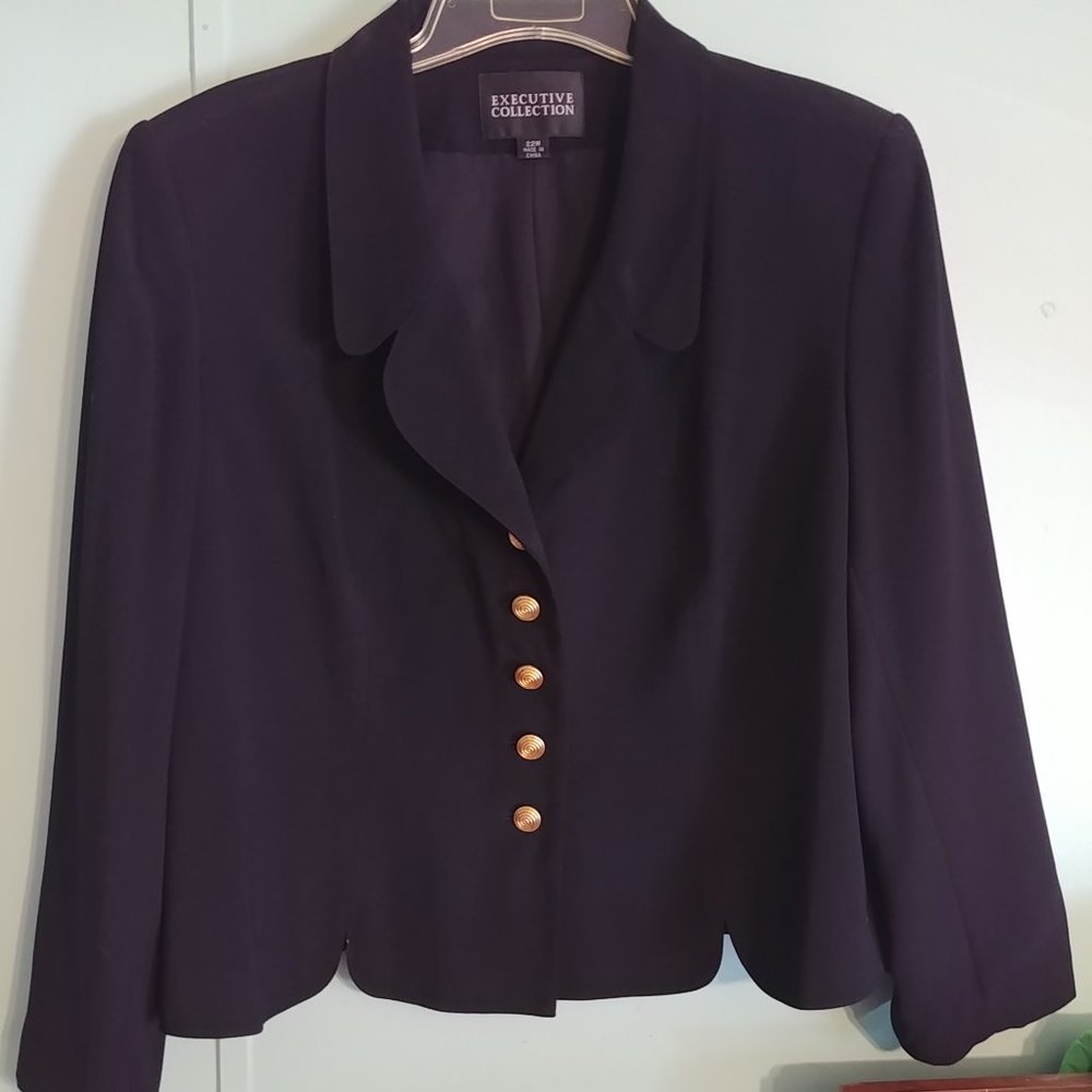 Executive Collection womans black blazer  size 22w
